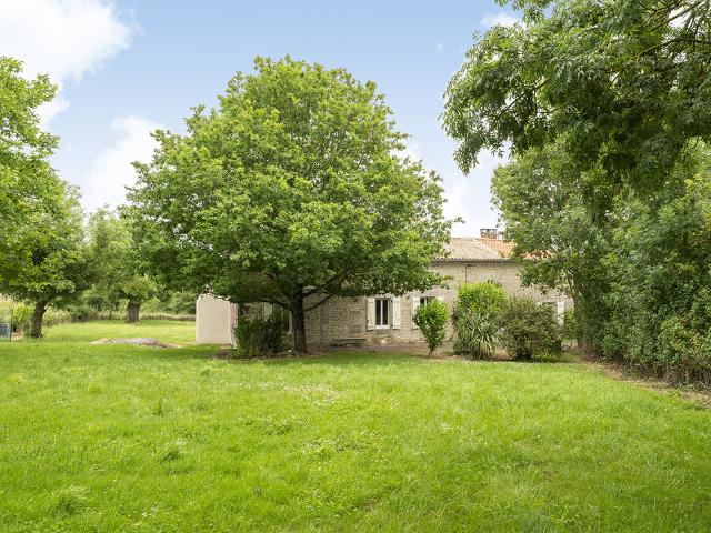 Maison vente à Rochefort, Moragne