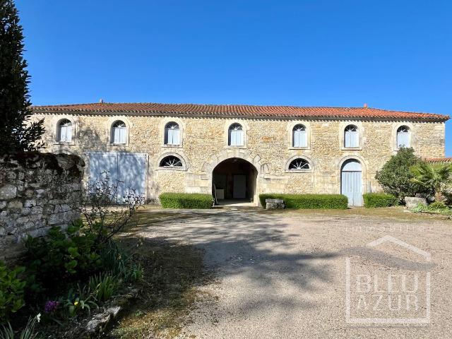Maison vente à Fontenay-le-Comte, Sainte-hermine