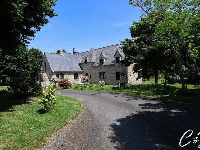 Maison vente à Zone Artisanale de Quélarn, Plobannalec-Lesconil