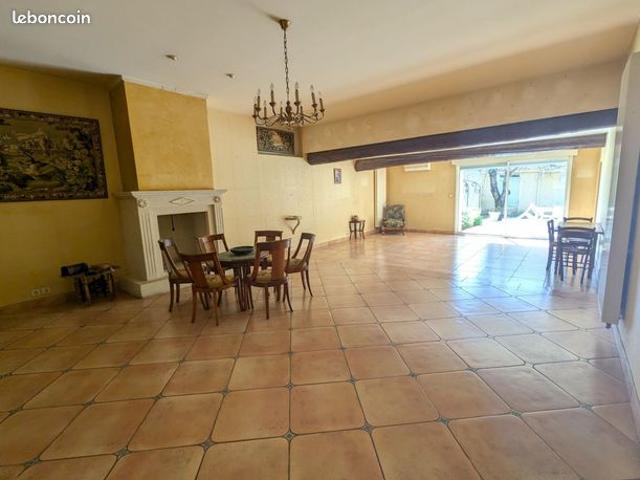 Maison vente à Nîmes, Aigues-vives