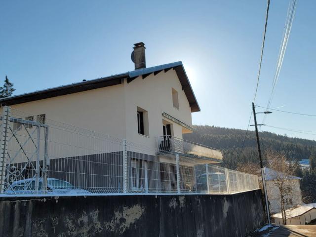 Maison vente à France métropolitaine, Oyonnax