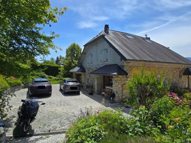 Maison vente à Les Bolon, Pugny-Chatenod