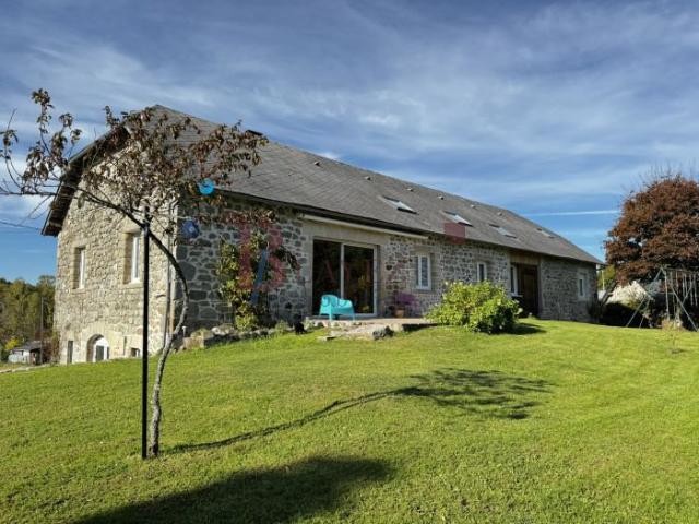 Maison vente à Ussel, Moustier-ventadour