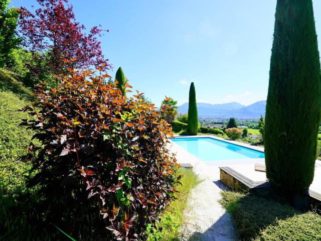 Maison vente à Annecy, Poisy