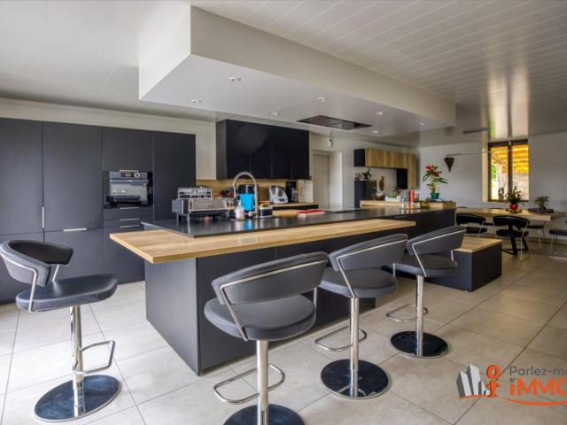 Maison vente à Bourg-en-Bresse, Jayat