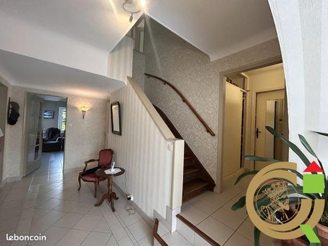 Maison vente à Arras, Auxi-le-château