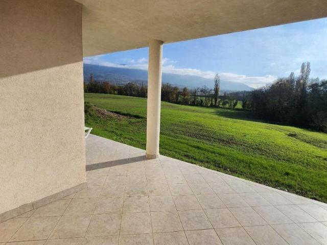 Maison location à Saint-Julien-en-Genevois, Neydens