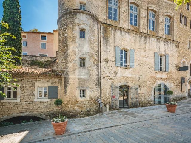 Maison vente à Apt, Ménerbes