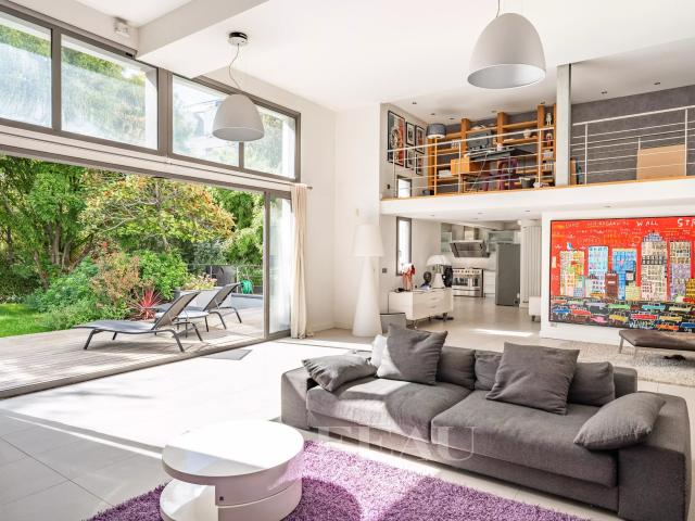 Maison vente à Quartier Les Hauts d'Issy / Les Epinettes / Le Fort, Issy-les-Moulineaux