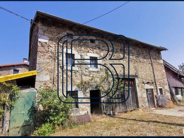 Maison vente à Ambert, Saint-amant-roche-savine