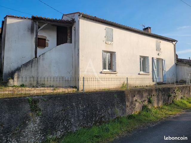 Maison vente à Bourg-en-Bresse, Saint-etienne-du-bois