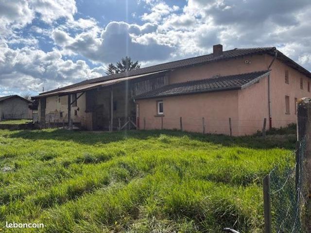 Maison vente à Bourg-en-Bresse, La Chapelle-du-châtelard