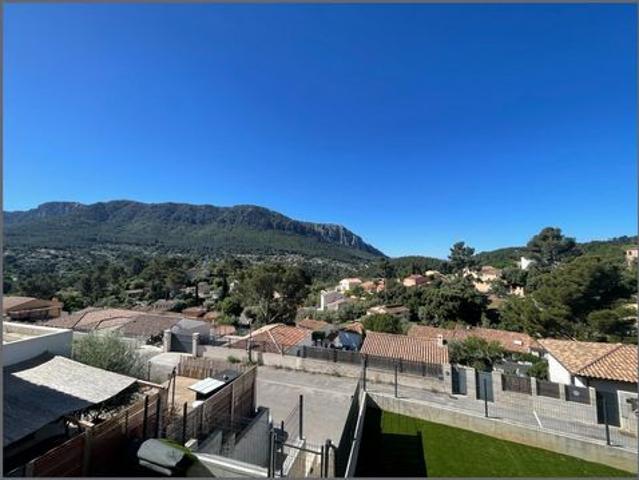 Villa vente à Arrondissement de Toulon, Le Revest-les-eaux