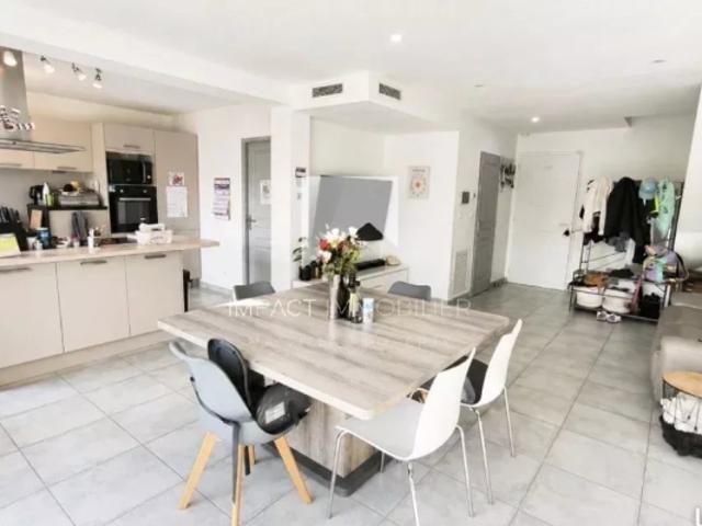 Maison vente à Arrondissement de Toulon, La Crau