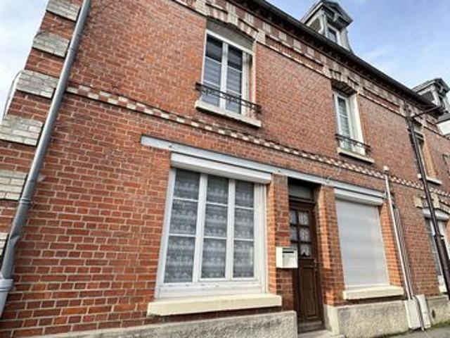 Maison vente à Laon, Crépy