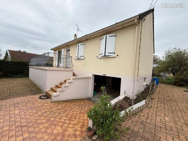 Maison vente à Le Mans, La Bazoge