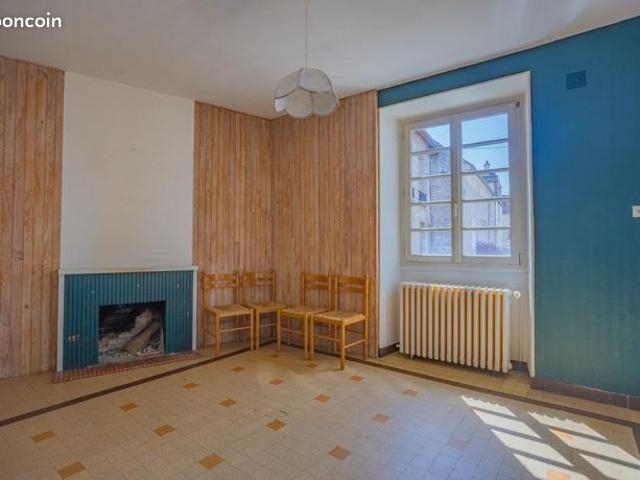 Maison vente à Fontainebleau, Île-de-France