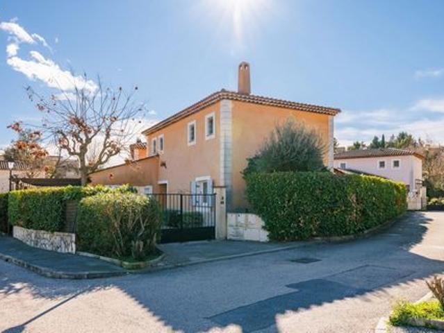 Maison vente à Grasse, Le Rouret
