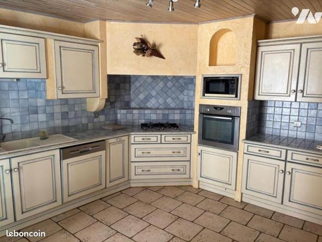 Maison vente à Niort, Mellé