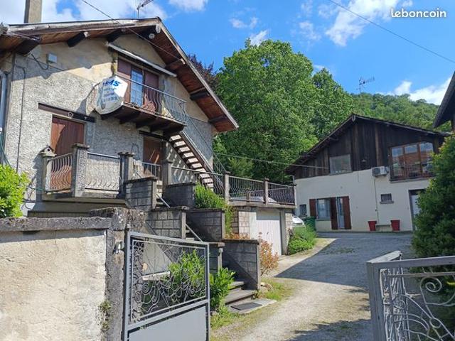 Maison vente à Grenoble, Gières