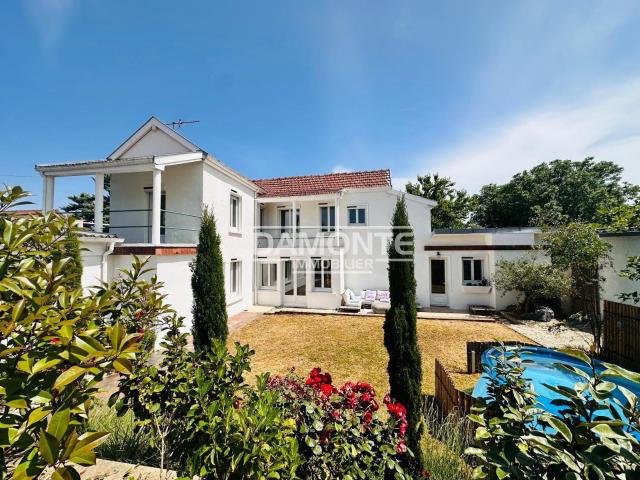 Maison vente à Saint-Julien-les-Villas, Aube