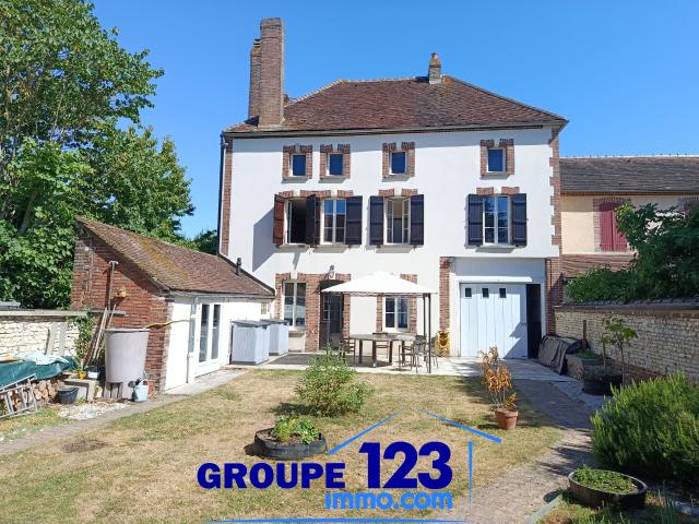 Maison vente à Aillant-sur-Tholon, Montholon