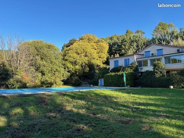 Maison vente à Draguignan, Châteaudouble