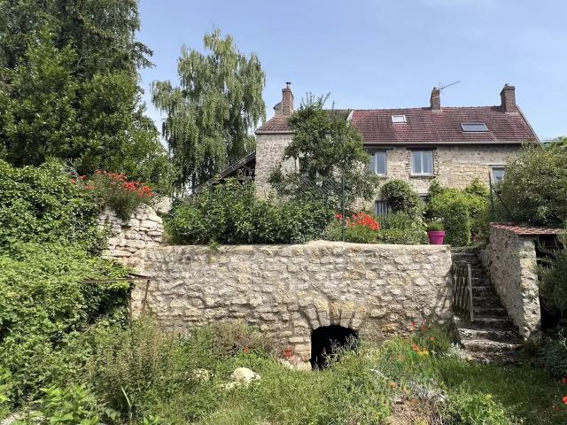 Maison vente à Pontoise, Montgeroult