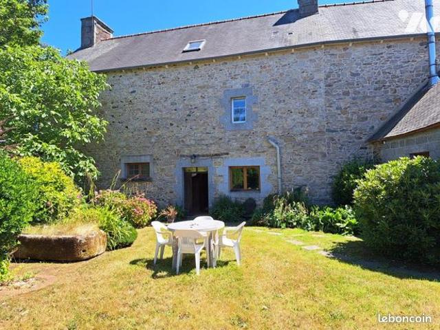 Maison vente à Guingamp, Bretagne