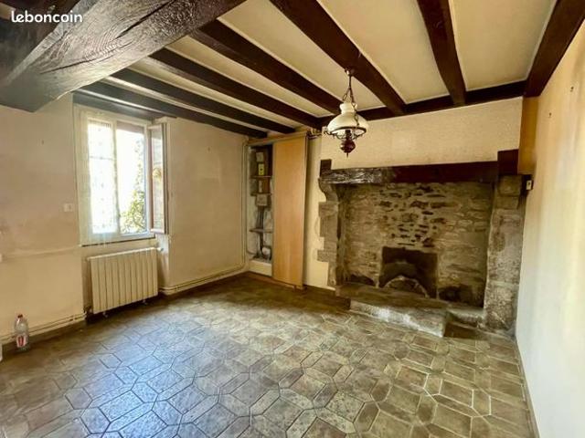 Maison vente à Aubusson, Cressat