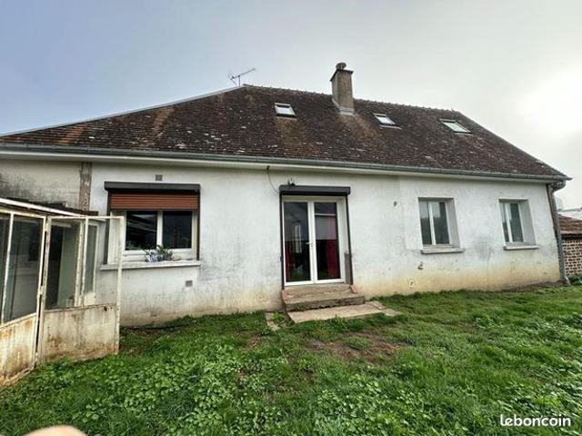 Maison vente à Vendôme, Pezou