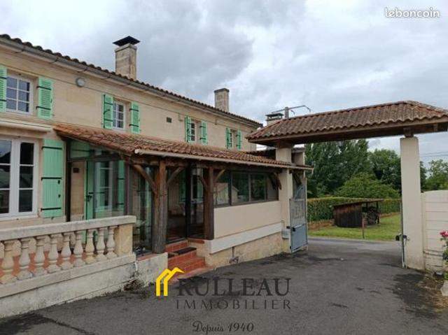 Maison vente à Berson