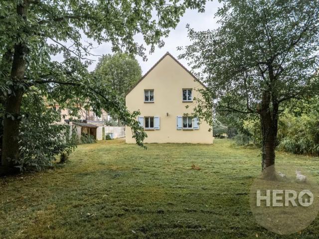 Maison vente à Versailles, Plaisir