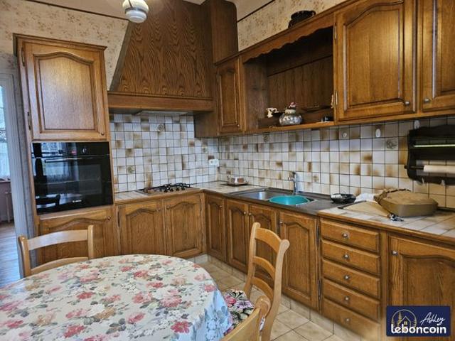Maison vente à Ussel, Merlines