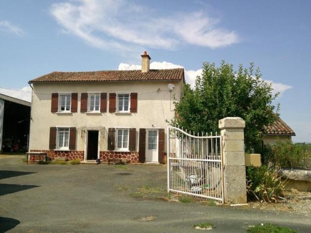 Maison vente à Montmorillon, Chaunay