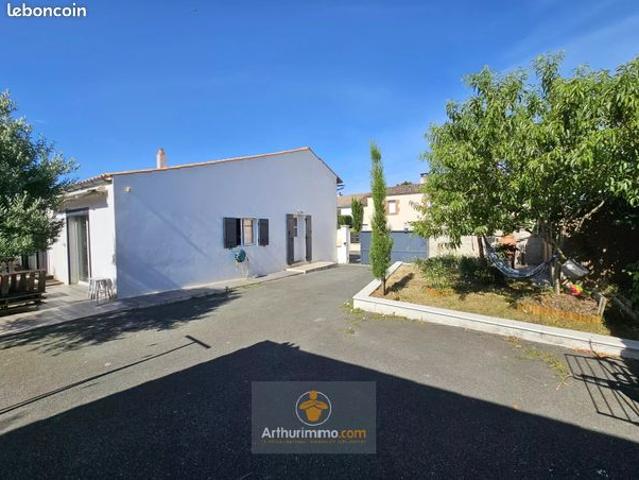 Maison vente à La Rochelle, Benon