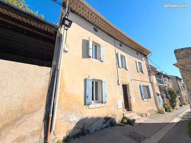 Maison vente à Apt, Vaugines