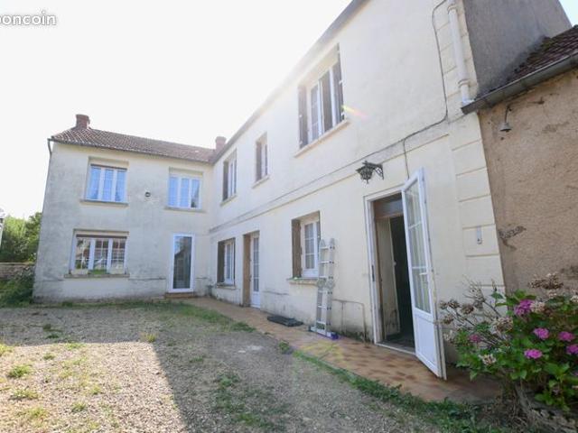 Maison vente à Avallon, Guillon