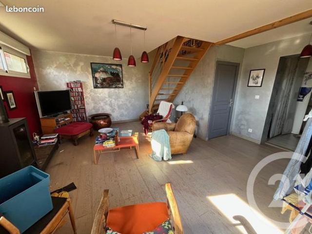 Maison vente à Rouen, Boos