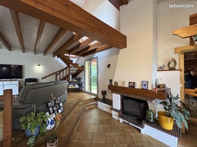 Maison vente à Jonzac, Saint-martin-de-coux