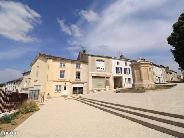 Maison vente à Poitiers, Latillé