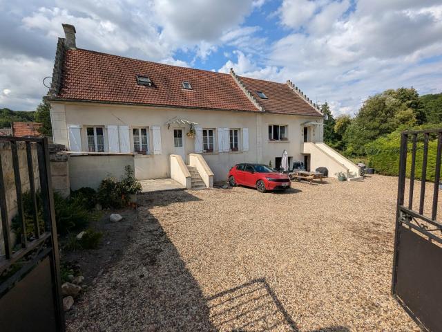 Maison vente à Compiègne, Bitry