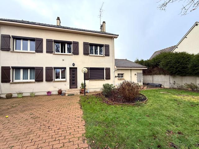 Maison vente à Rambouillet, Magny-les-hameaux