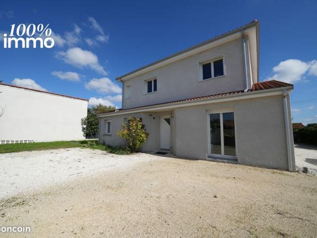 Maison vente à Riom, Pessat-villeneuve