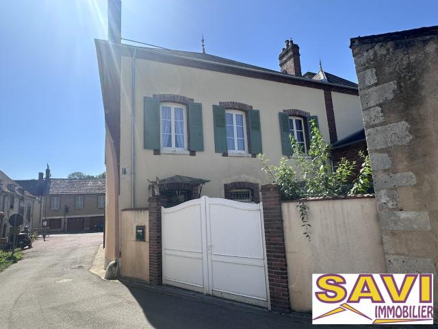 Maison vente à Montargis, Centre-Val de Loire