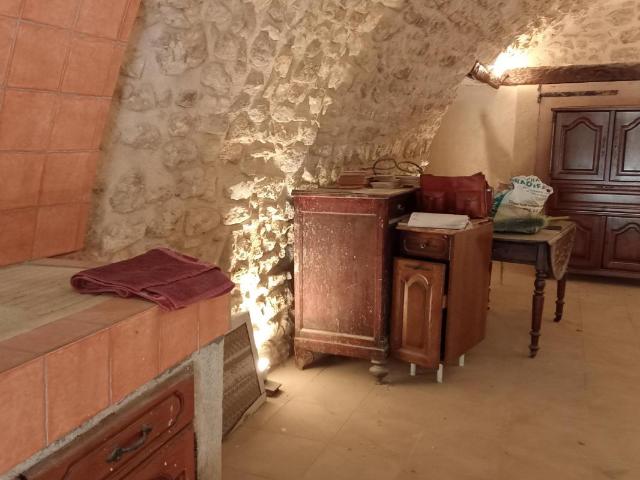 Maison vente à Apt, Saint-martin-de-la-brasque