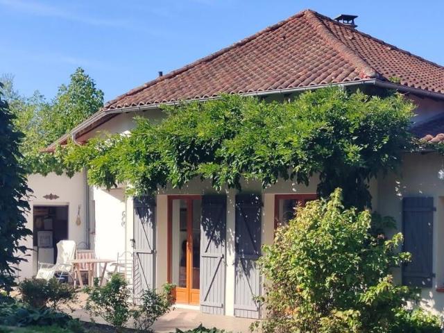 Maison vente à Nontron, Chaleix