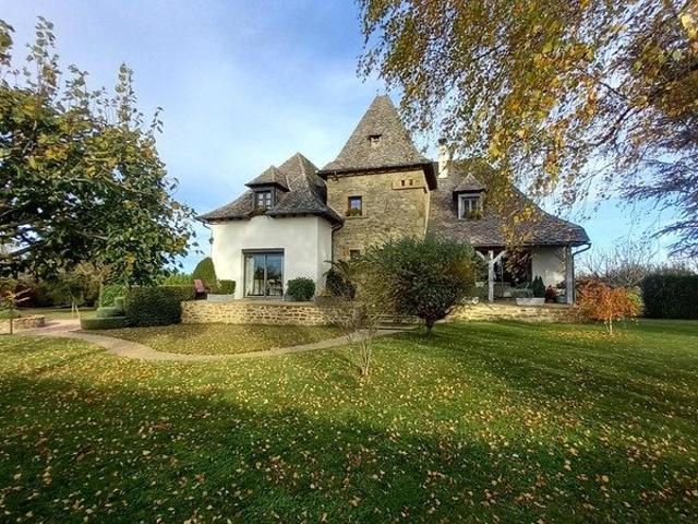 Maison vente à Villefranche-de-Rouergue, Montbazens