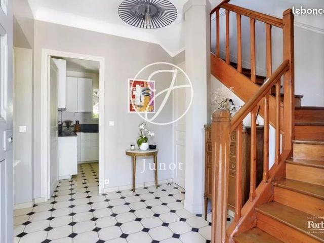 Maison vente à Saint-Germain-en-Laye, Marly-le-roi