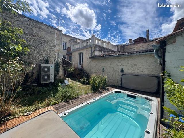 Maison vente à Mont-de-Marsan, Monségur